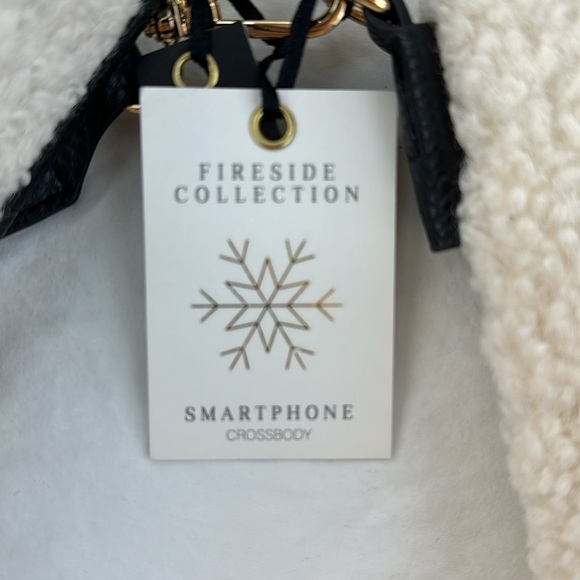 NWT Kedzie Sherpa Phone Bag - Picture 9 of 10